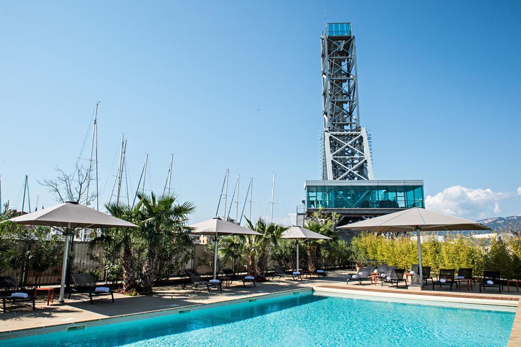 Hotel Mercure Toulon Ла Сен-сюр-Мер Екстериор снимка